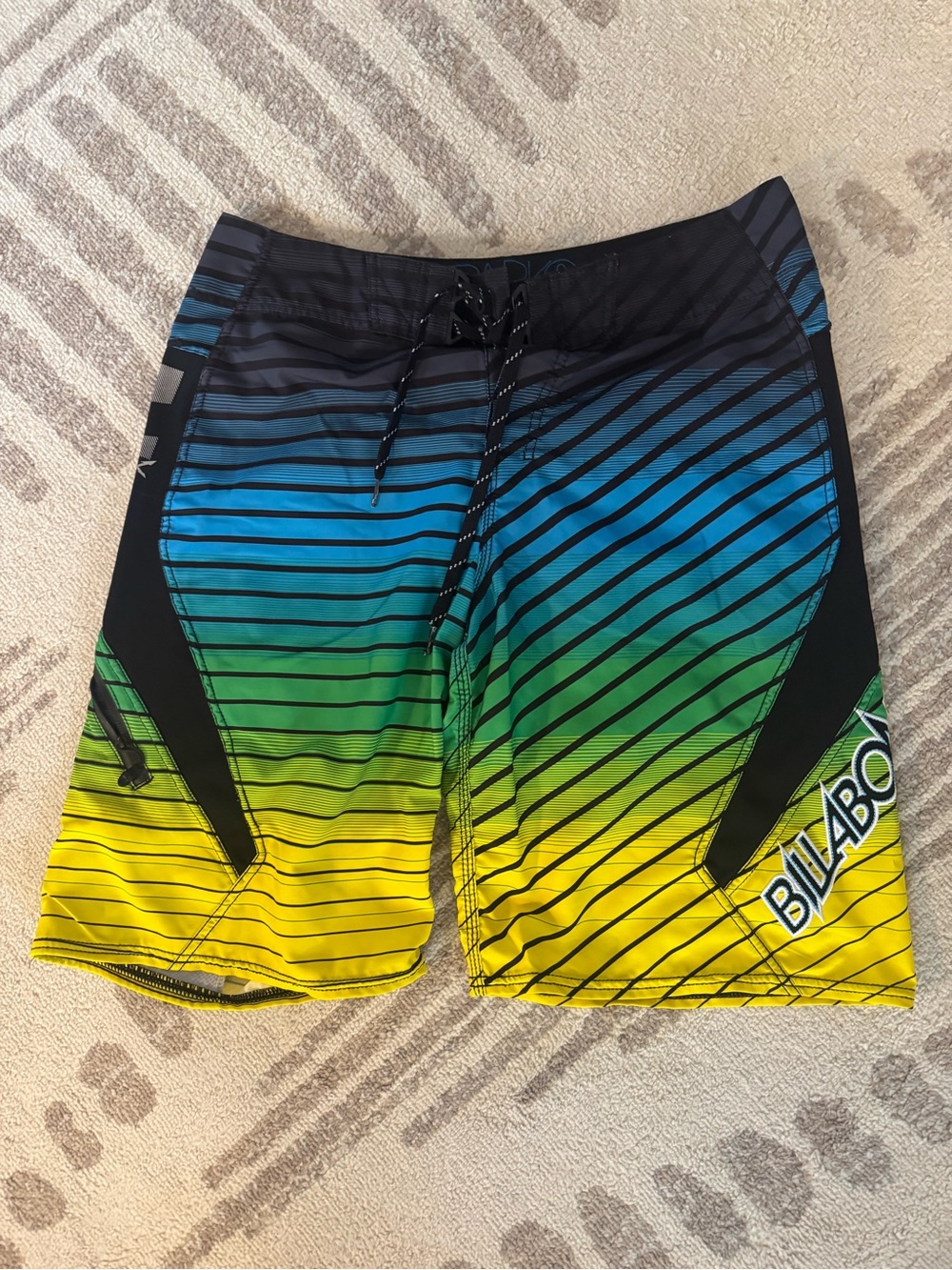 Y2K Billabong Men’s Gradient Blue Green Yellow Swim Trunks